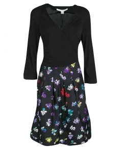 Diane Von Furstenberg Black Daisy Buds Printed Jewel Wrap Dress M For Women