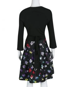 Diane Von Furstenberg Black Daisy Buds Printed Jewel Wrap Dress M For Women 9 Diane Von Furstenberg Black Daisy Buds Printed Jewel Wrap Dress M For Women -Diane Von Furstenberg shop luxury women diane von furstenberg new clothes p134140 003