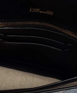 Diane Von Furstenberg Multicolor Paisley Print Leather Flap Clutch For Women 25 Diane Von Furstenberg Multicolor Paisley Print Leather Flap Clutch For Women -Diane Von Furstenberg shop luxury women diane von furstenberg new handbags p362560 007