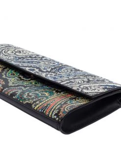Diane Von Furstenberg Multicolor Paisley Print Leather Flap Clutch For Women 29 Diane Von Furstenberg Multicolor Paisley Print Leather Flap Clutch For Women -Diane Von Furstenberg shop luxury women diane von furstenberg new handbags p362560 009