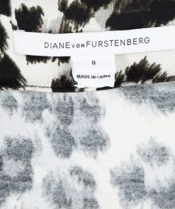 Diane Von Furstenberg Snow Leopard Print New Julian Two Mini Wrap Dress M For Women 12 Diane Von Furstenberg Snow Leopard Print New Julian Two Mini Wrap Dress M For Women -Diane Von Furstenberg shop luxury women diane von furstenberg used clothes p102554 006