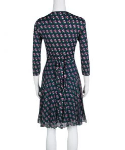 Diane Von Furstenberg Navy Blue Zen Floral Print Irina Wrap Dress L For Women 8 Diane Von Furstenberg Navy Blue Zen Floral Print Irina Wrap Dress L For Women -Diane Von Furstenberg shop luxury women diane von furstenberg used clothes p134621 0003