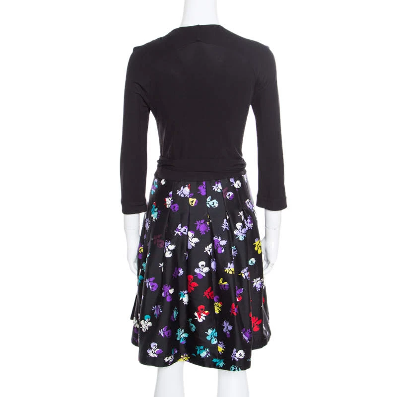 Diane Von Furstenberg Black Floral Printed Wool And Silk Jewel Wrap Dress M For Women 3 Diane Von Furstenberg Black Floral Printed Wool And Silk Jewel Wrap Dress M For Women - Image 3