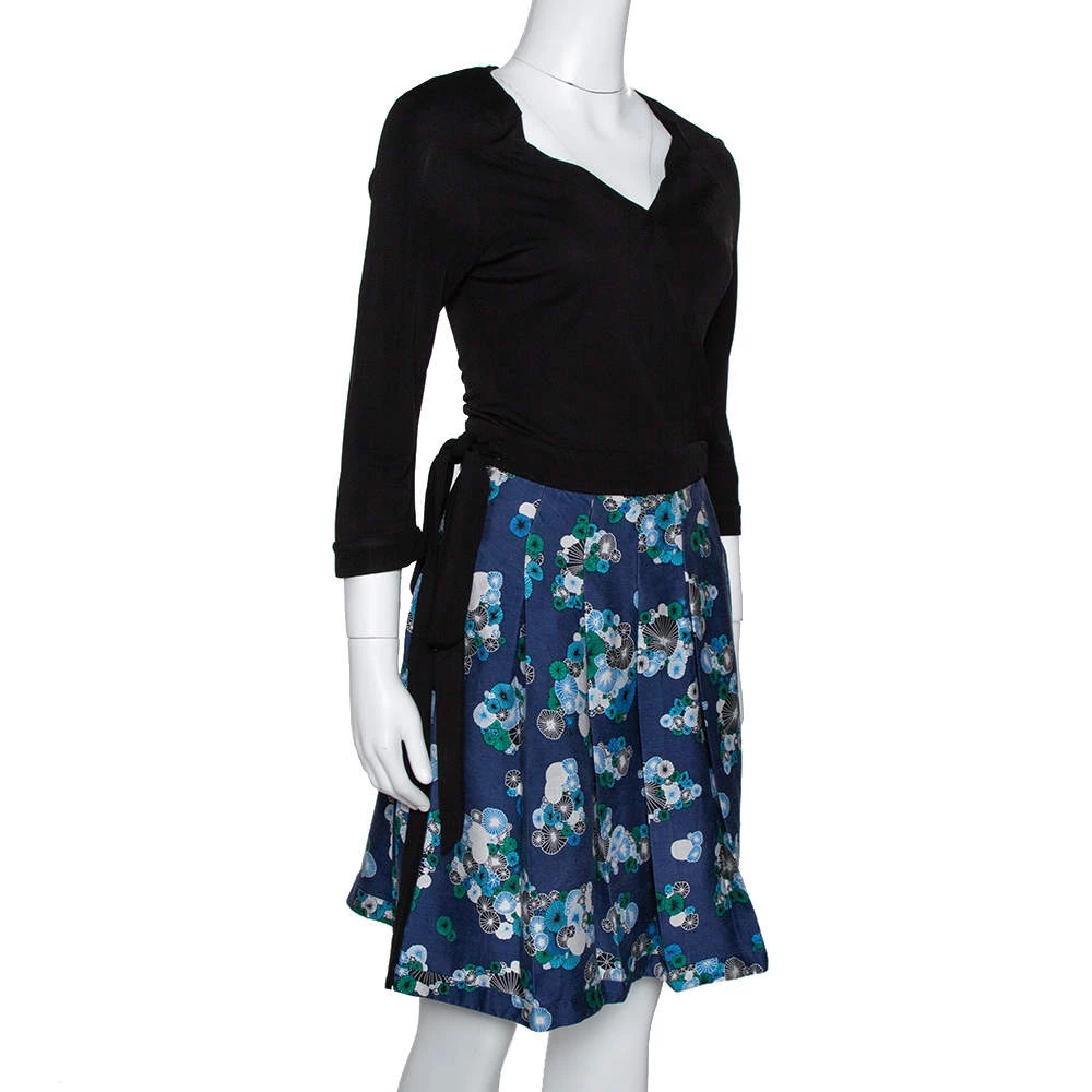 Diane Von Furstenberg Navy Blue Wool & Silk Jewel Wrap Dress M For Women 2 Diane Von Furstenberg Navy Blue Wool & Silk Jewel Wrap Dress M For Women - Image 2