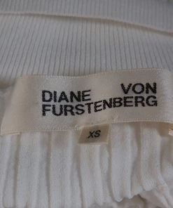 Diane Von Furstenberg White Rib Knit Fitted Top XS For Women -Diane Von Furstenberg shop luxury women diane von furstenberg used clothes p321921 004