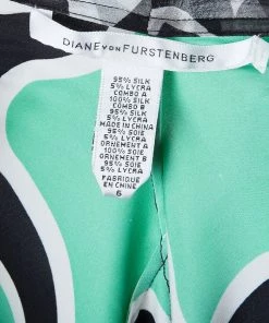 Diane Von Furstenberg Zebina Printed Playsuit M For Women 15 Diane Von Furstenberg Zebina Printed Playsuit M For Women -Diane Von Furstenberg shop luxury women diane von furstenberg used clothes p41311 008