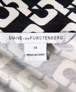 Diane Von Furstenberg Monochrome Silk Abigail Maxi Wrap Dress XL For Women 10 Diane Von Furstenberg Monochrome Silk Abigail Maxi Wrap Dress XL For Women -Diane Von Furstenberg shop luxury women diane von furstenberg used clothes p425574 001
