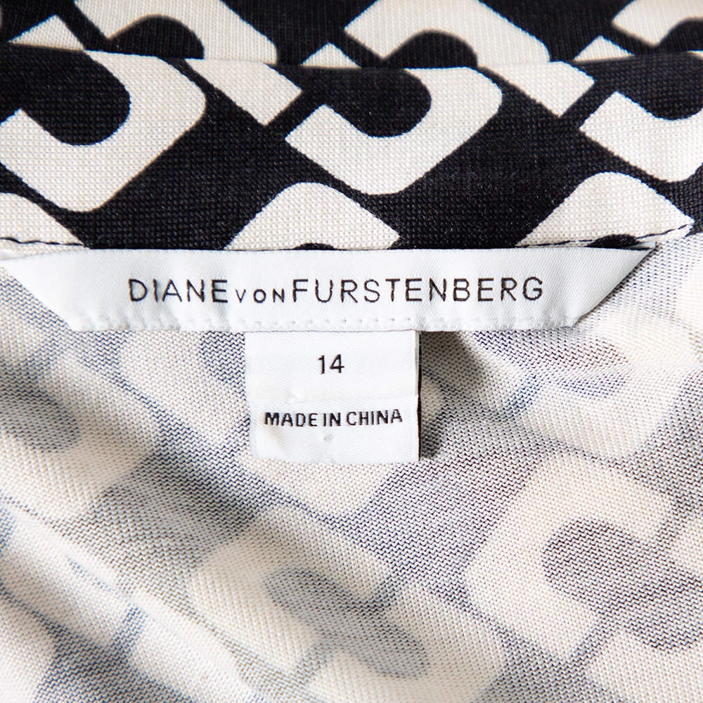 Diane Von Furstenberg Monochrome Silk Abigail Maxi Wrap Dress XL For Women 5 Diane Von Furstenberg Monochrome Silk Abigail Maxi Wrap Dress XL For Women - Image 5