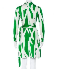 Diane Von Furstenberg Beige & Green Printed Silk Knit Collared Mini Wrap Dress L For Women 8 Diane Von Furstenberg Beige & Green Printed Silk Knit Collared Mini Wrap Dress L For Women -Diane Von Furstenberg shop luxury women diane von furstenberg used clothes p466630 002