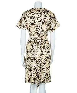 Diane Von Furstenberg Toby Brown Wrap Dress L For Women 10 Diane Von Furstenberg Toby Brown Wrap Dress L For Women -Diane Von Furstenberg shop luxury women diane von furstenberg used clothes p47570 003