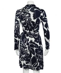 Diane Von Furstenberg Navy Blue Floral Printed Silk Knit T72 Mini Wrap Dress M For Women 8 Diane Von Furstenberg Navy Blue Floral Printed Silk Knit T72 Mini Wrap Dress M For Women -Diane Von Furstenberg shop luxury women diane von furstenberg used clothes p589614 001