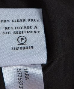 Diane Von Furstenberg Black Scalloped Lace Trim Yara Shorts S For Women 24 Diane Von Furstenberg Black Scalloped Lace Trim Yara Shorts S For Women -Diane Von Furstenberg shop luxury women diane von furstenberg used clothes p59282 011