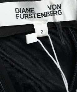 Diane Von Furstenberg Black Stretch Knit Structured Sash Mini Dress S For Women 8 Diane Von Furstenberg Black Stretch Knit Structured Sash Mini Dress S For Women -Diane Von Furstenberg shop luxury women diane von furstenberg used clothes p623206 006