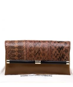 Diane Von Furstenberg Python And Leather 440 Envelope Clutch For Women -Diane Von Furstenberg shop luxury women diane von furstenberg used handbags p183597 011