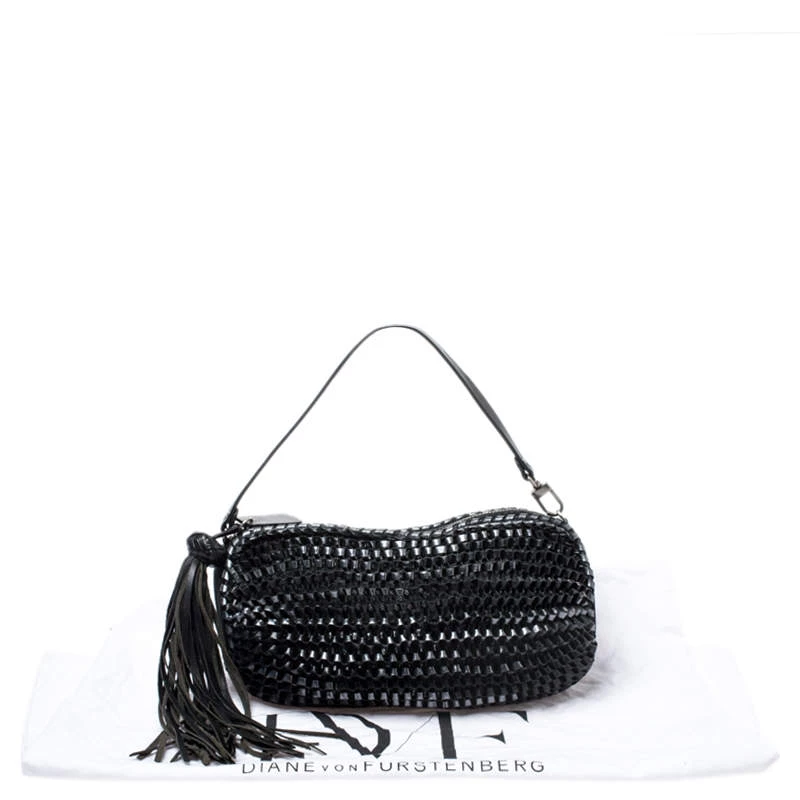 Diane Von Furstenberg Metallic Black Chainlink Leather Stephanie Shoulder Bag For Women 9 Diane Von Furstenberg Metallic Black Chainlink Leather Stephanie Shoulder Bag For Women - Image 9