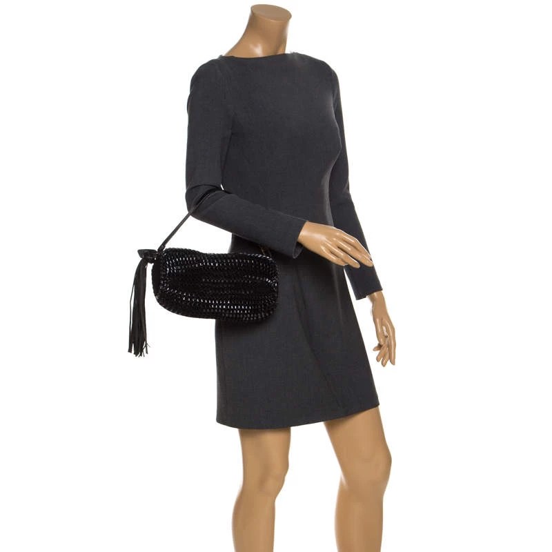 Diane Von Furstenberg Metallic Black Chainlink Leather Stephanie Shoulder Bag For Women 2 Diane Von Furstenberg Metallic Black Chainlink Leather Stephanie Shoulder Bag For Women - Image 2