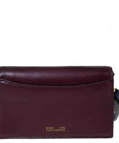 Diane Von Furstenberg Burgundy Leather Flap Shoulder Bag For Women 14 Diane Von Furstenberg Burgundy Leather Flap Shoulder Bag For Women -Diane Von Furstenberg shop luxury women diane von furstenberg used handbags p287727 005