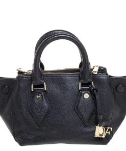 Diane Von Furstenberg Black Leather Mini Voyage Itsy Crossbody Bag For Women