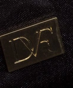 Diane Von Furstenberg Copper Brown Perforated Leather Long Lytton Clutch For Women 18 Diane Von Furstenberg Copper Brown Perforated Leather Long Lytton Clutch For Women -Diane Von Furstenberg shop luxury women diane von furstenberg used handbags p330201 001