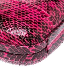Diane Von Furstenberg Magenta/Black Python Flirty Minaudiere Chain Clutch For Women 21 Diane Von Furstenberg Magenta/Black Python Flirty Minaudiere Chain Clutch For Women -Diane Von Furstenberg shop luxury women diane von furstenberg used handbags p357170 009