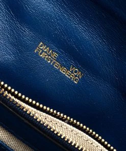 Diane Von Furstenberg Metallic Blue Patent Leather Clutch For Women 19 Diane Von Furstenberg Metallic Blue Patent Leather Clutch For Women -Diane Von Furstenberg shop luxury women diane von furstenberg used handbags p406750 005