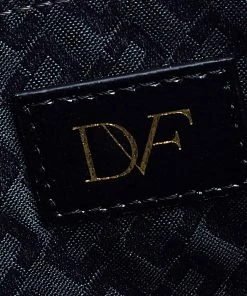 Diane Von Furstenberg Multicolor Leather Lip Zip Pouch For Women 18 Diane Von Furstenberg Multicolor Leather Lip Zip Pouch For Women -Diane Von Furstenberg shop luxury women diane von furstenberg used handbags p550427 005