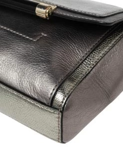 Diane Von Furstenberg Grey/Metallic Lizard Embossed And Leather Mini 440 Shoulder Bag For Women 21 Diane Von Furstenberg Grey/Metallic Lizard Embossed And Leather Mini 440 Shoulder Bag For Women -Diane Von Furstenberg shop luxury women diane von furstenberg used handbags p574477 004